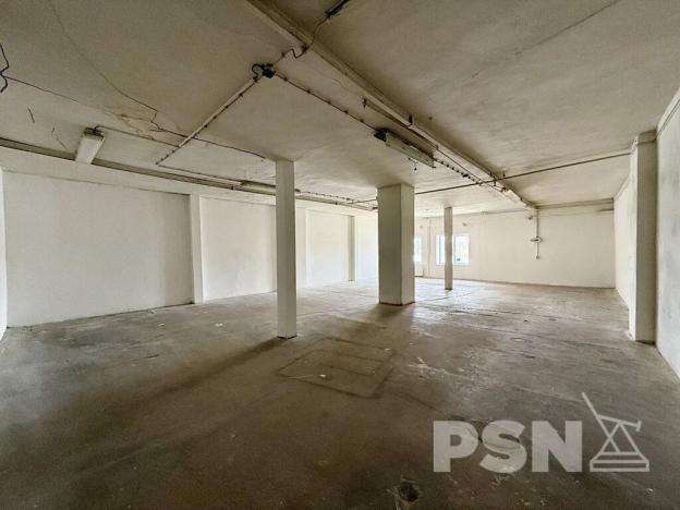 Pronájem skladu, Brno, Komárovské nábřeží, 397 m2