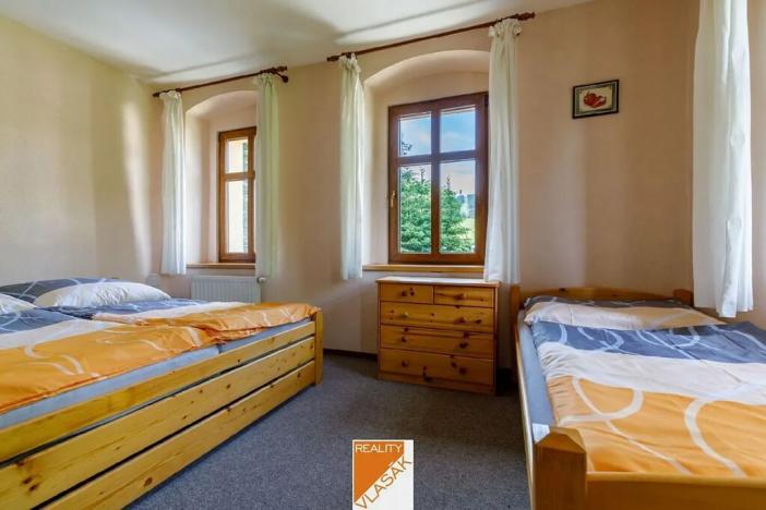 Prodej ubytování, Loučná pod Klínovcem, 370 m2