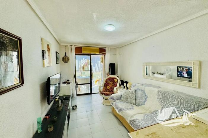 Prodej bytu 1+kk, Torrevieja, Španělsko, 23 m2
