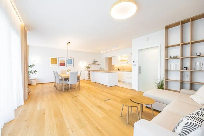 Prodej vily, Řevnice, Sochorova, 172 m2