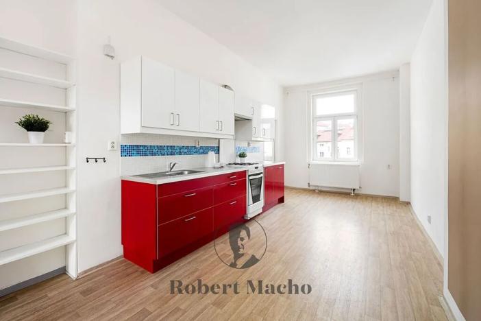 Pronájem bytu 2+kk, Praha - Vršovice, Rybalkova, 50 m2