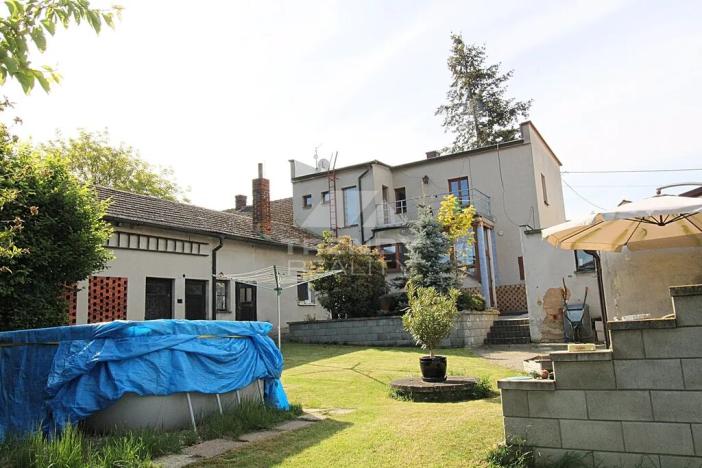 Prodej rodinného domu, Bušovice, 250 m2