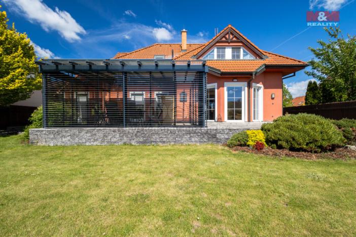 Prodej rodinného domu, Veltrusy, U Stadionu, 180 m2