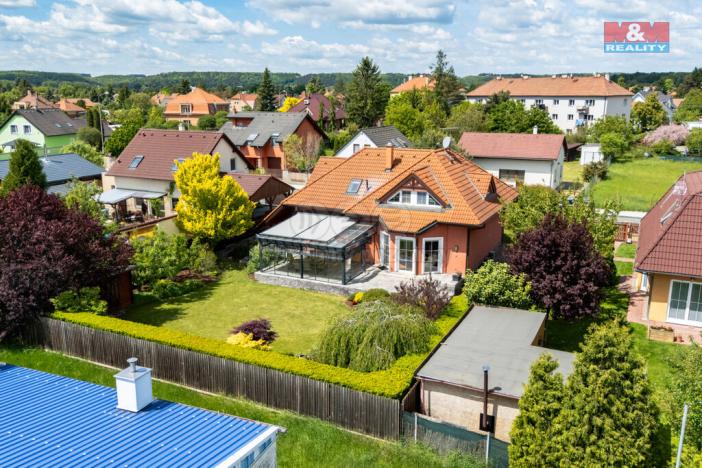 Prodej rodinného domu, Veltrusy, U Stadionu, 180 m2