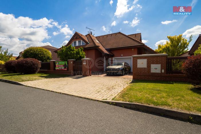 Prodej rodinného domu, Veltrusy, U Stadionu, 180 m2