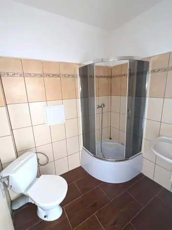 Pronájem bytu 1+kk, Děčín, Jiskrova, 22 m2