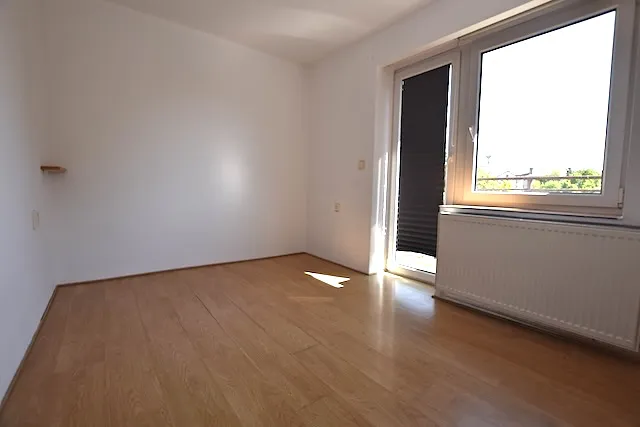 Prodej rodinného domu, Kovářov, 200 m2