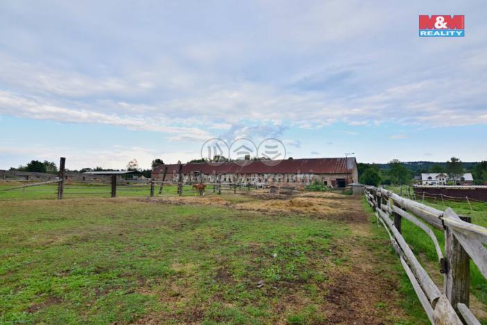 Prodej zemědělské usedlosti, Staré Křečany, 2065 m2