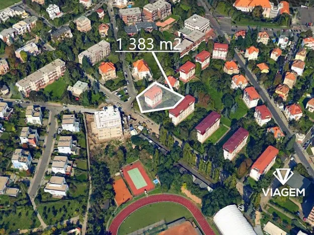 Prodej podílu pole, Praha - Dejvice, 18 m2