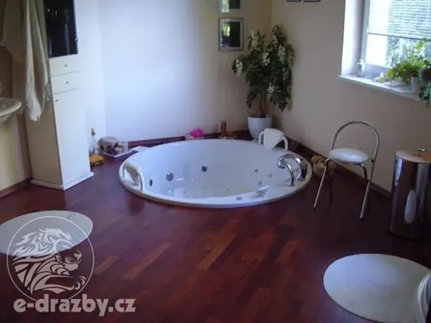 Prodej rodinného domu, Mariánské Lázně, U Zastávky, 355 m2