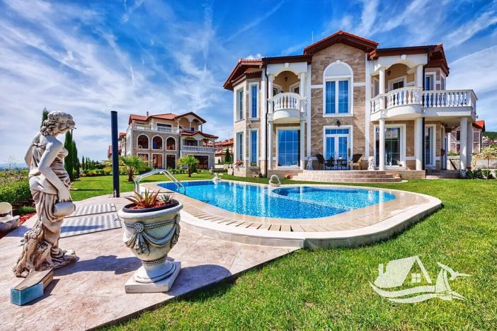 Prodej rodinného domu, Sveti Vlas, Bulharsko, 350 m2