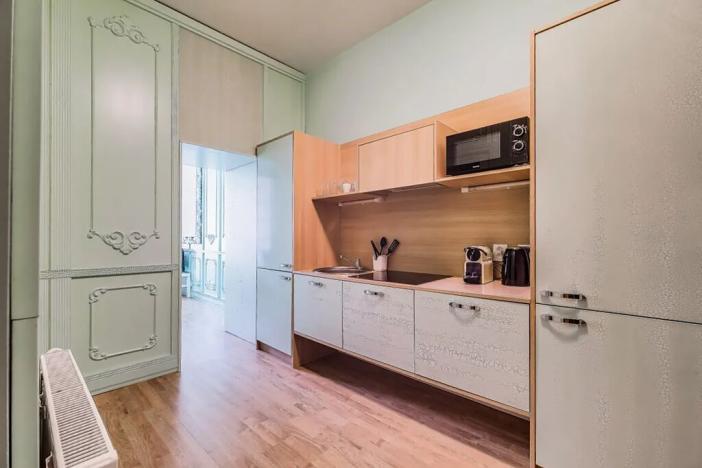 Pronájem bytu 1+1, Praha - Dejvice, Pod kaštany, 32 m2