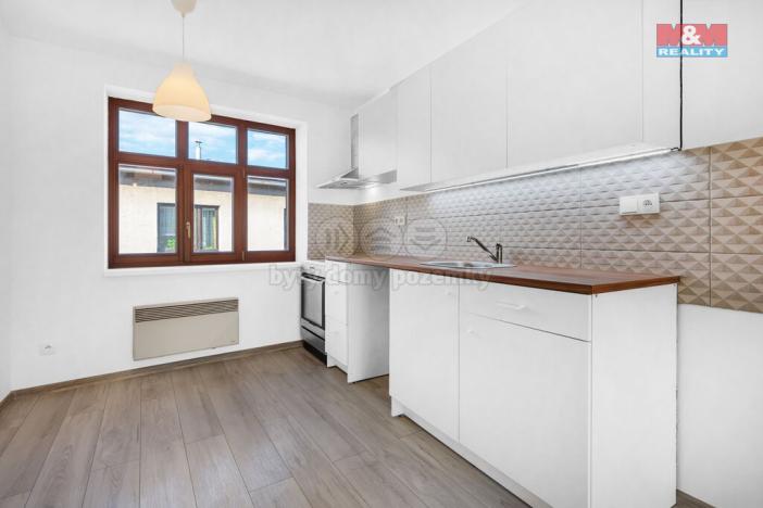 Pronájem bytu 2+kk, Lomnice nad Popelkou, Palackého, 70 m2