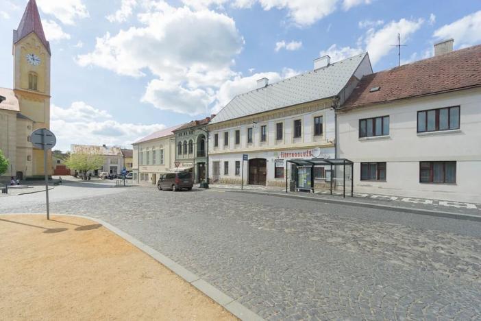 Prodej rodinného domu, Mšeno, náměstí Míru, 540 m2