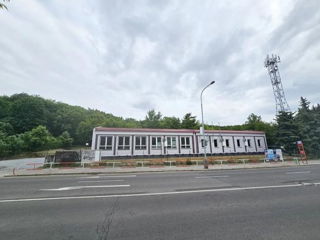 Pronájem obchodního prostoru, Praha - Krč, Za obecním úřadem, 308 m2