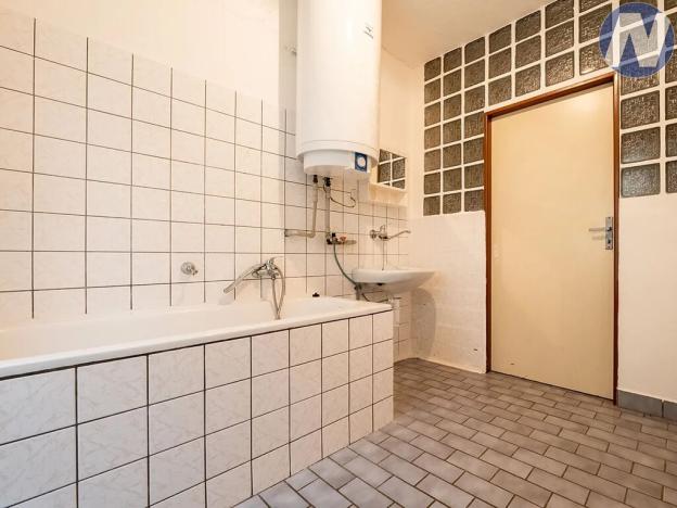 Prodej rodinného domu, Husinec, Jeronýmova, 400 m2