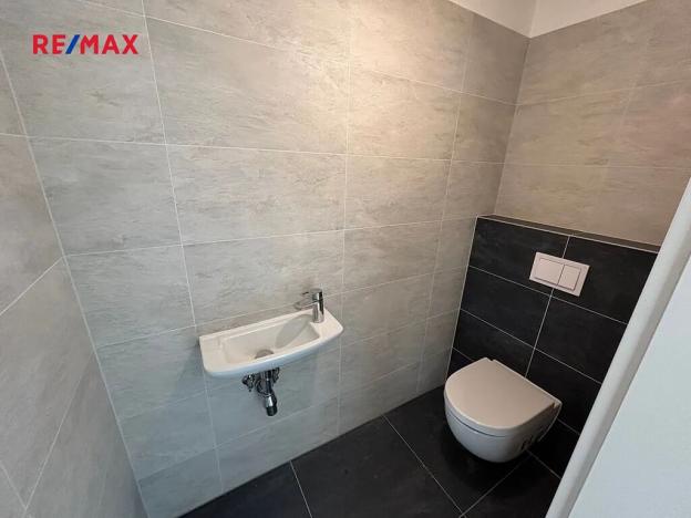 Prodej bytu 2+kk, Praha - Dolní Počernice, Černodolská, 64 m2