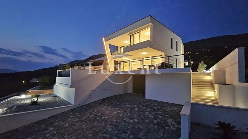 Prodej vily, Split, Chorvatsko, 320 m2
