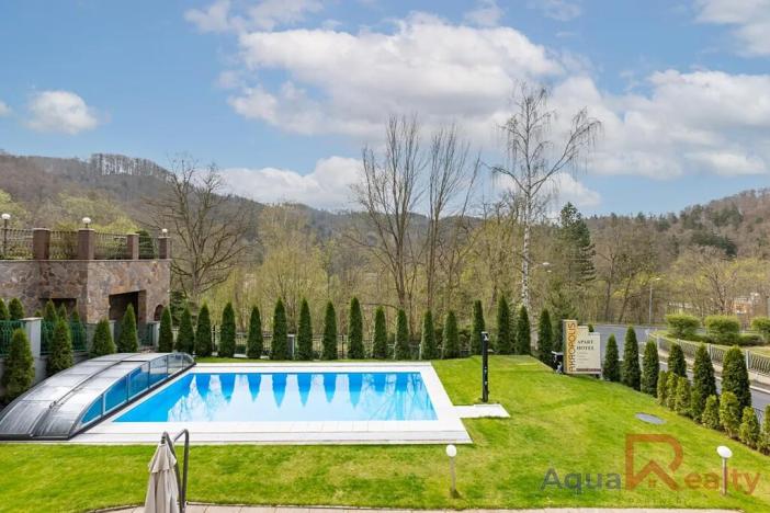 Prodej ubytování, Karlovy Vary, Jarní, 989 m2