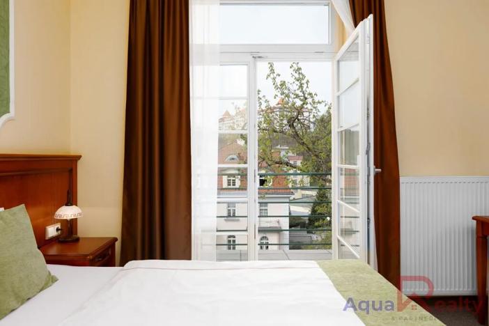 Prodej ubytování, Karlovy Vary, Jarní, 989 m2