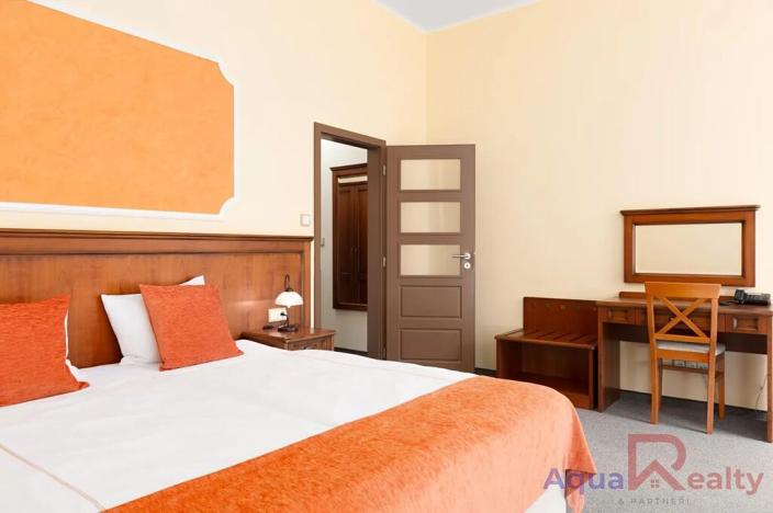 Prodej ubytování, Karlovy Vary, Jarní, 989 m2