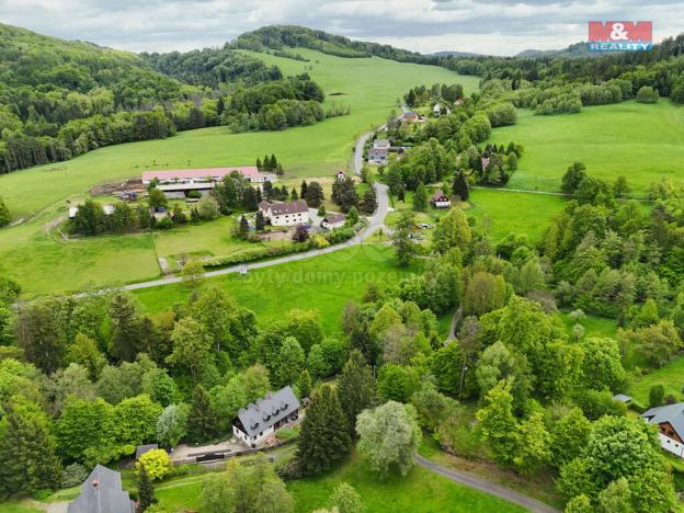 Prodej pozemku pro bydlení, Kunratice - Lipnice, 1823 m2