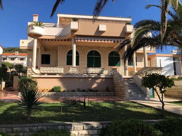 Prodej vily, Stara Novalja, Chorvatsko, 415 m2