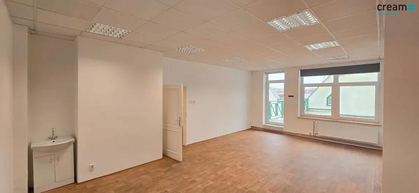 Pronájem kanceláře, Teplice, Krupská, 37 m2