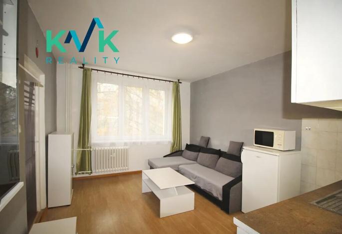 Pronájem bytu 2+kk, Karlovy Vary, Jahodová, 39 m2