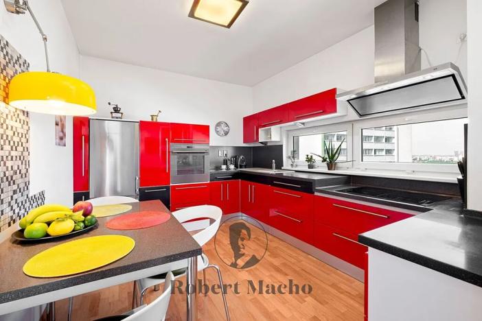 Prodej bytu 3+kk, Praha - Krč, V Štíhlách, 88 m2