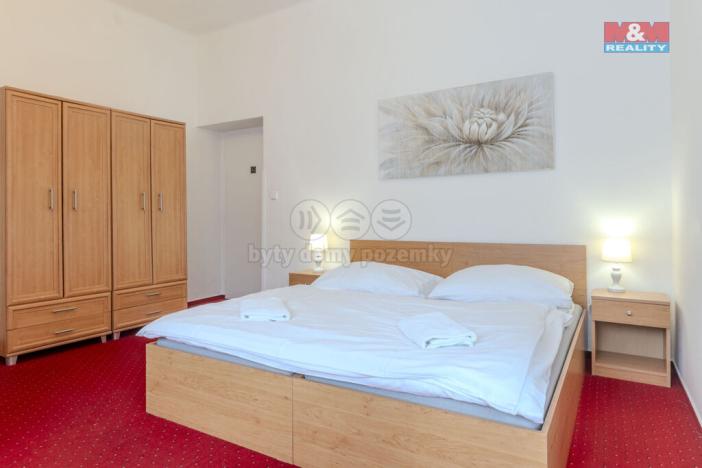 Prodej ubytování, Luhačovice, Bílá čtvrť, 765 m2