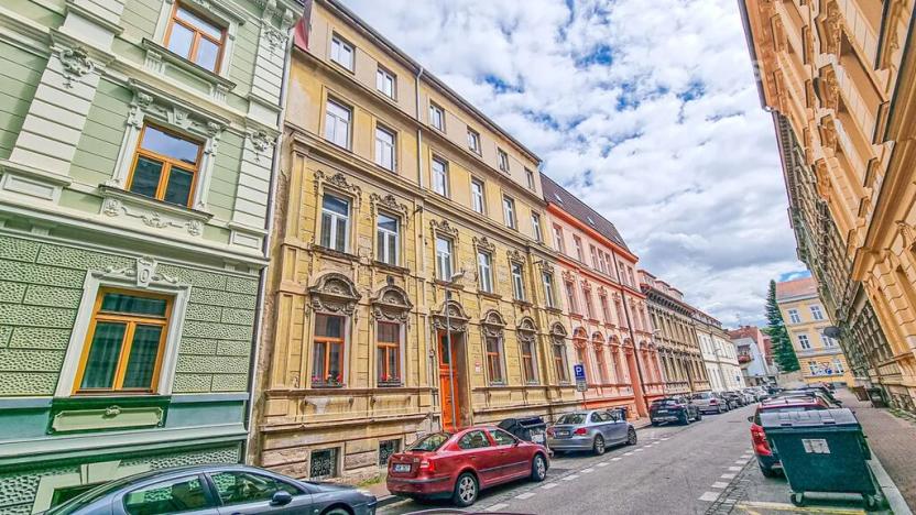 Pronájem bytu 2+1, České Budějovice, Dr. Tůmy, 80 m2