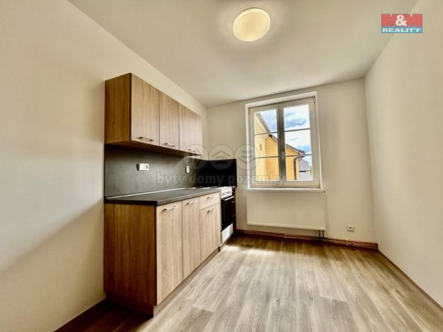 Pronájem bytu 2+kk, Jindřichův Hradec - Jindřichův Hradec III, Vídeňská, 53 m2