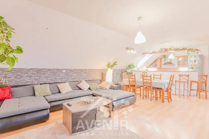 Prodej komerční nemovitosti, Valašská Polanka, 415 m2