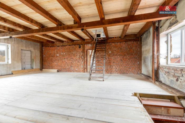 Prodej restaurace, Chrast - Podlažice, 631 m2