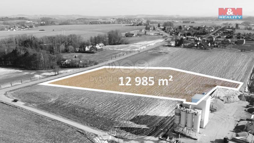 Prodej komerčního pozemku, Vojkovice, 3561 m2