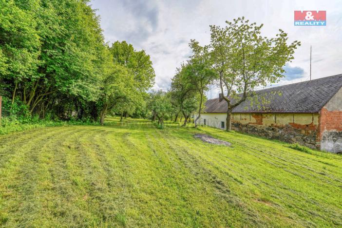 Prodej pozemku pro bydlení, Zahrádka, 2302 m2