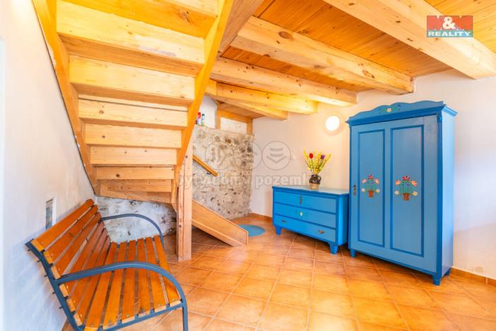 Prodej rodinného domu, Křemže, Náměstí, 105 m2