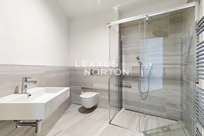 Prodej bytu 4+kk, Praha - Bubeneč, Rooseveltova, 145 m2