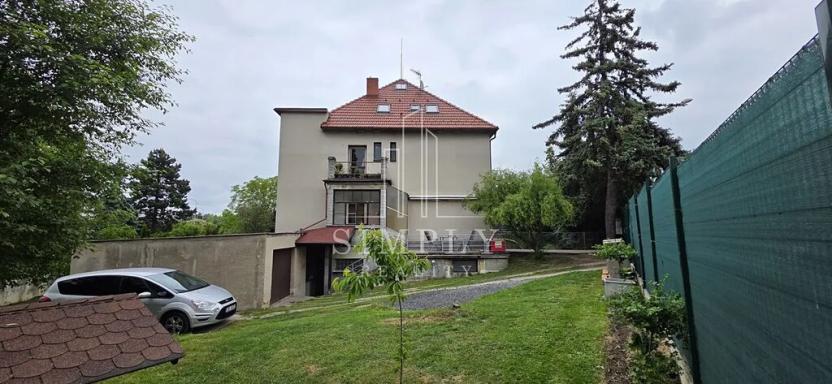 Prodej vícegeneračního domu, Praha - Hostivař, Herbenova, 360 m2