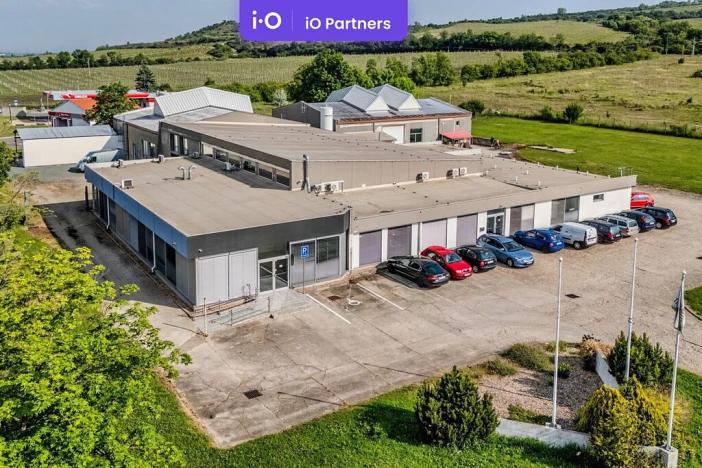 Prodej výrobních prostor, Mikulov, Gagarinova, 9231 m2