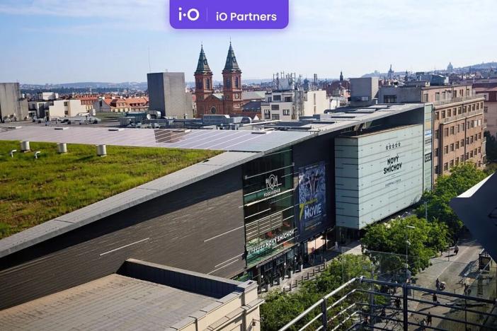 Pronájem kanceláře, Praha - Smíchov, Plzeňská, 1121 m2