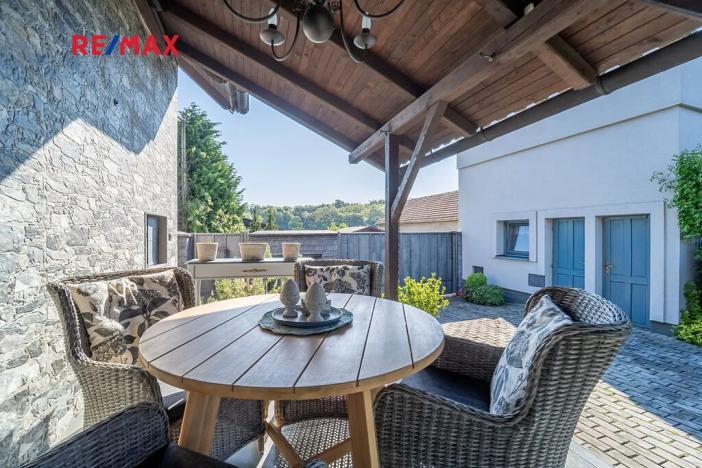 Prodej rodinného domu, Chrášťany, 175 m2