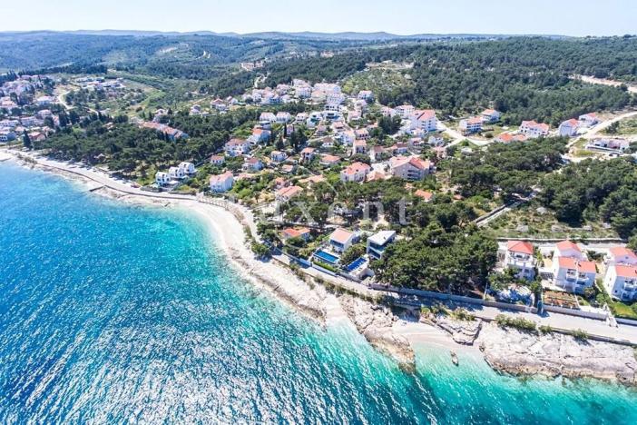 Prodej pozemku pro bydlení, Bol, Chorvatsko, 714 m2