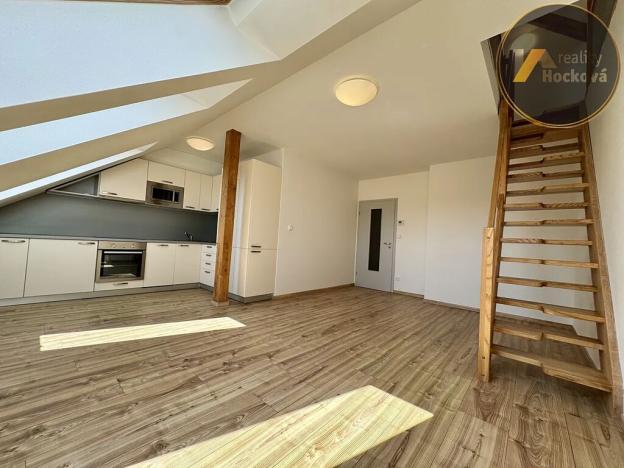 Prodej bytu 3+kk, Praha - Libeň, Zenklova, 83 m2