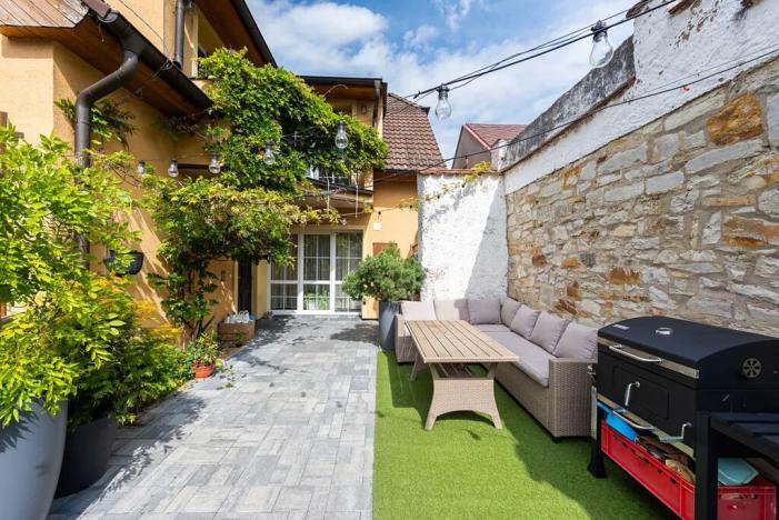 Prodej rodinného domu, Vinařice, II. ulice, 220 m2