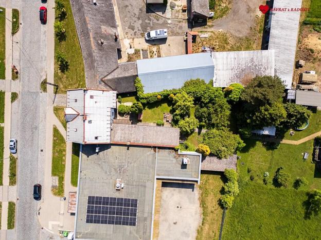 Prodej rodinného domu, Cholina, 333 m2