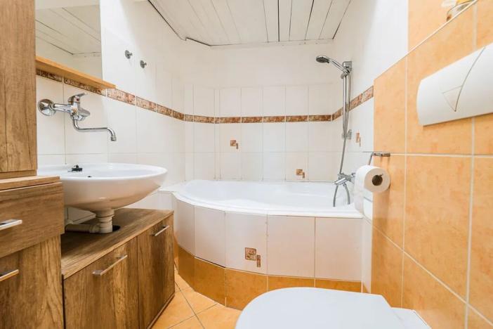 Prodej bytu 3+1, Trutnov, Jiráskovo náměstí, 75 m2