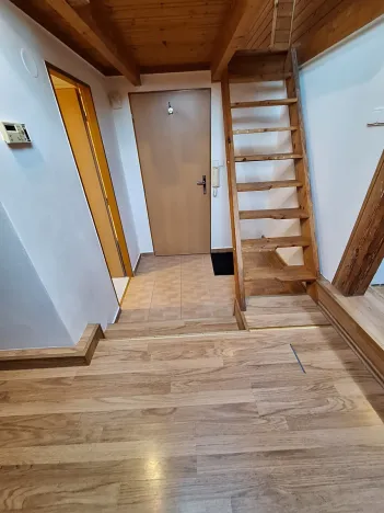 Pronájem bytu 1+1, Praha - Michle, Jihlavská, 42 m2