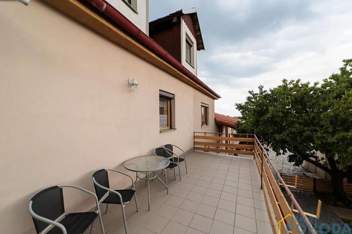 Prodej rodinného domu, Klešice, 365 m2